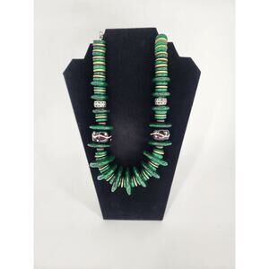 Green and Black Chunky Necklace